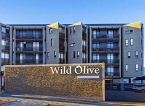 Wild Olive Sweet Escape